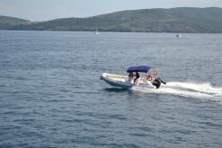 Joy 1 (10 people, 6m)1 Trident Boats